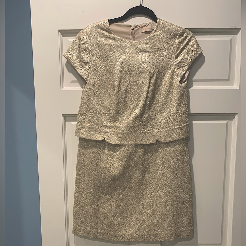 Tory Burch gold with silver brocade cocktail dress. Size 4, true to size